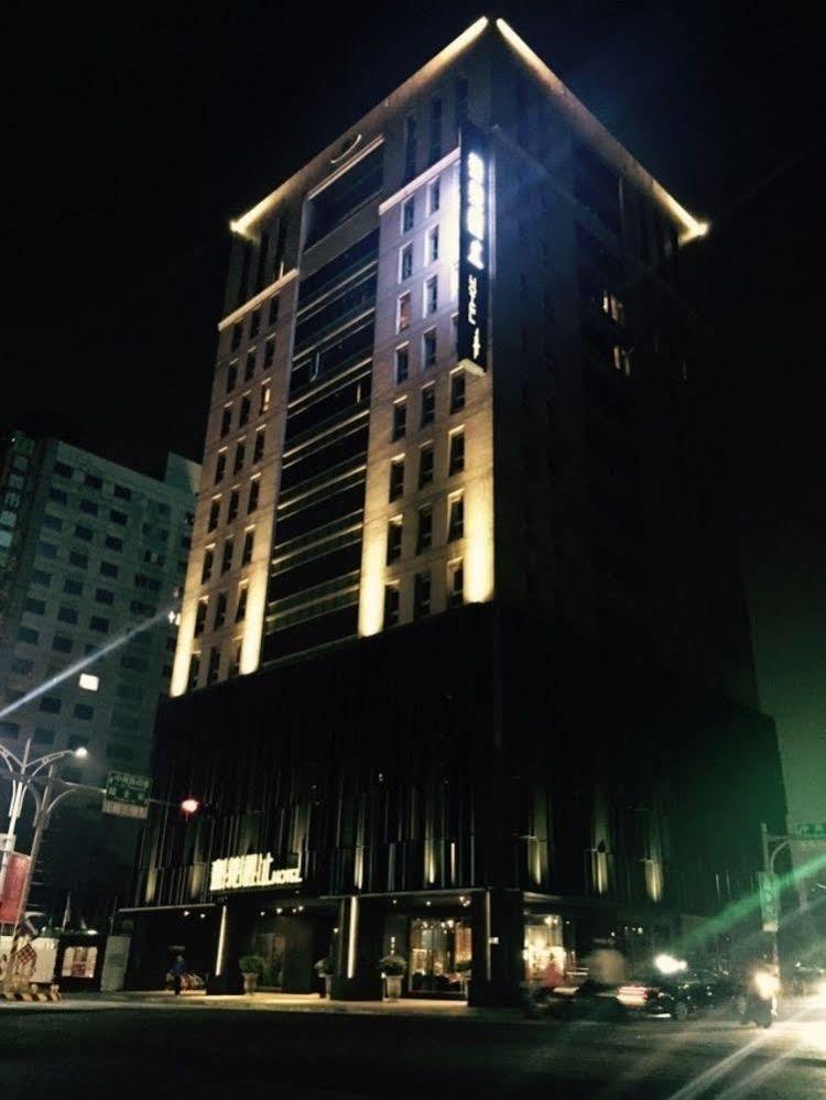 Chiayi Guanzhi Hotel Esterno foto